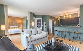 Charming 2 Bedroom Apartment - Old Lille